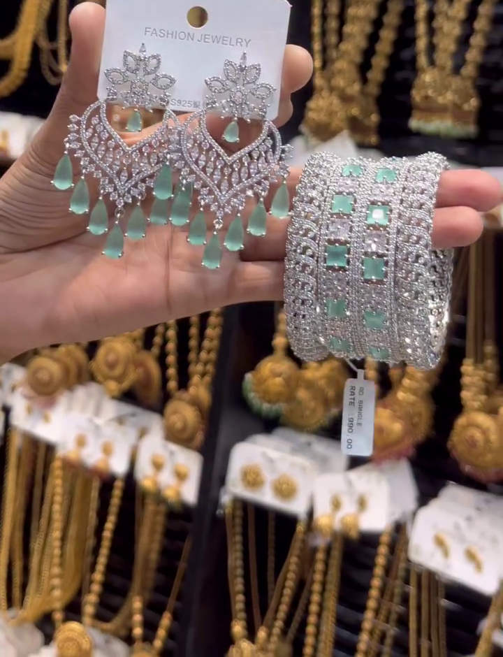 Mint Stone Jewelry Set (Earrings & Bangles)