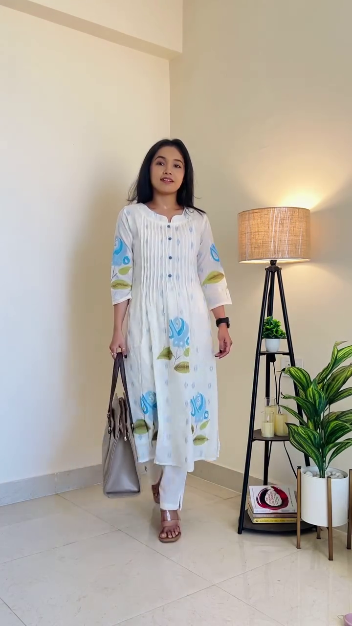 Elegant Cocoa Brown Bow Embroidered Kurta Set