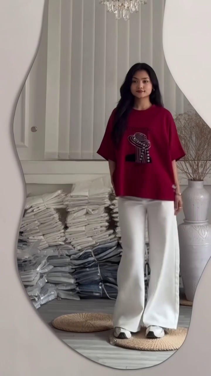 Oversized Graphic Tee & Wide-Leg Pants