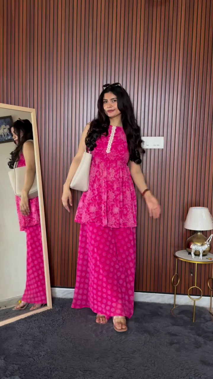 Elegant Sleeveless A-Line Dress