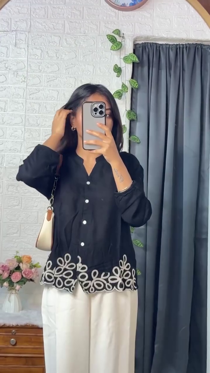 Floral Printed Shirt with Wide Jeans