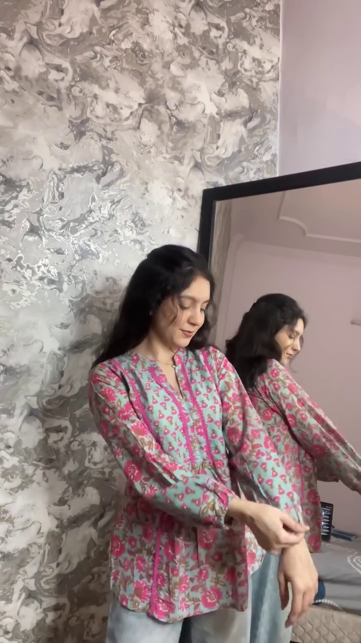 Floral Printed Casual Top