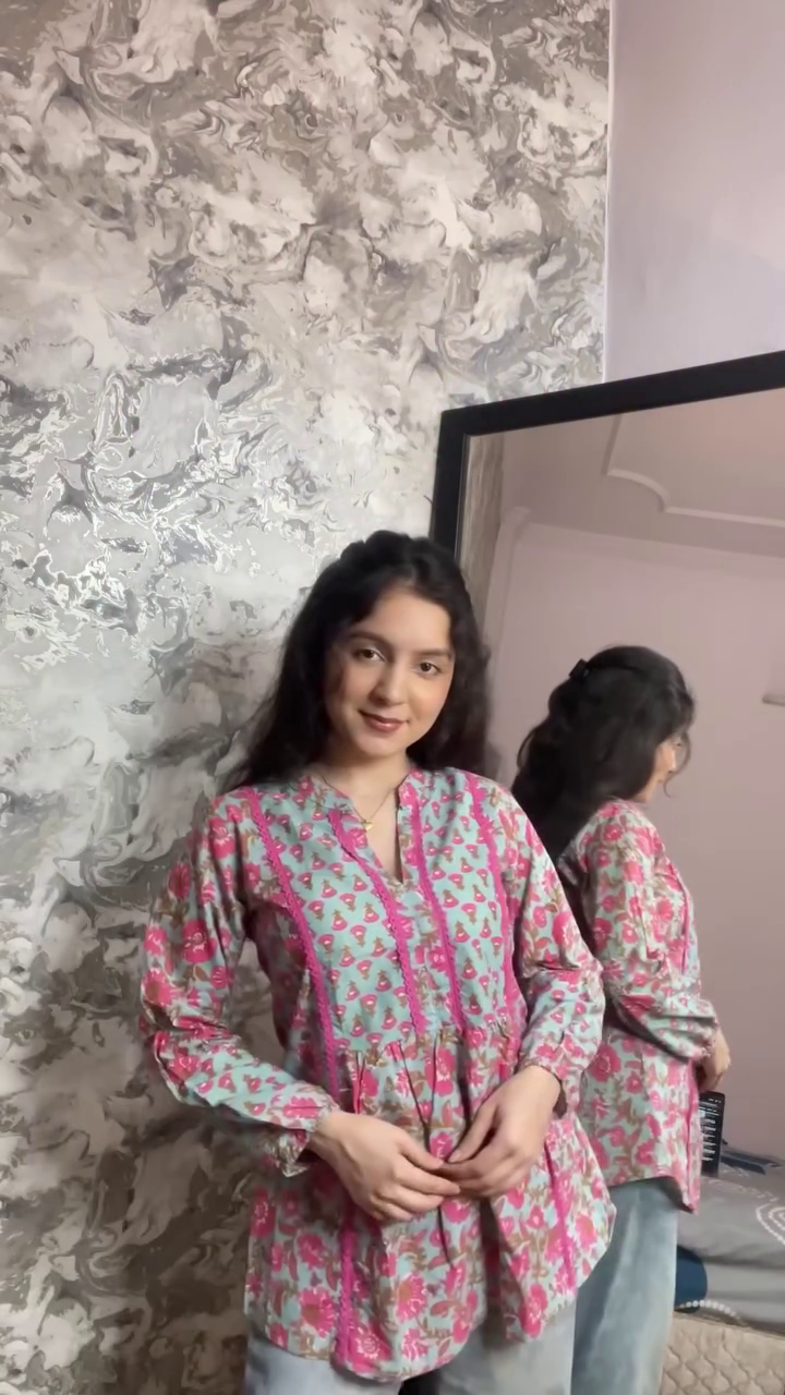 Floral Printed Casual Top