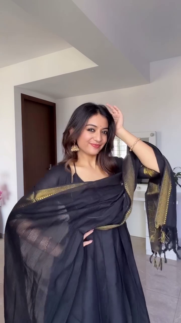 Emerald Glow Anarkali Set