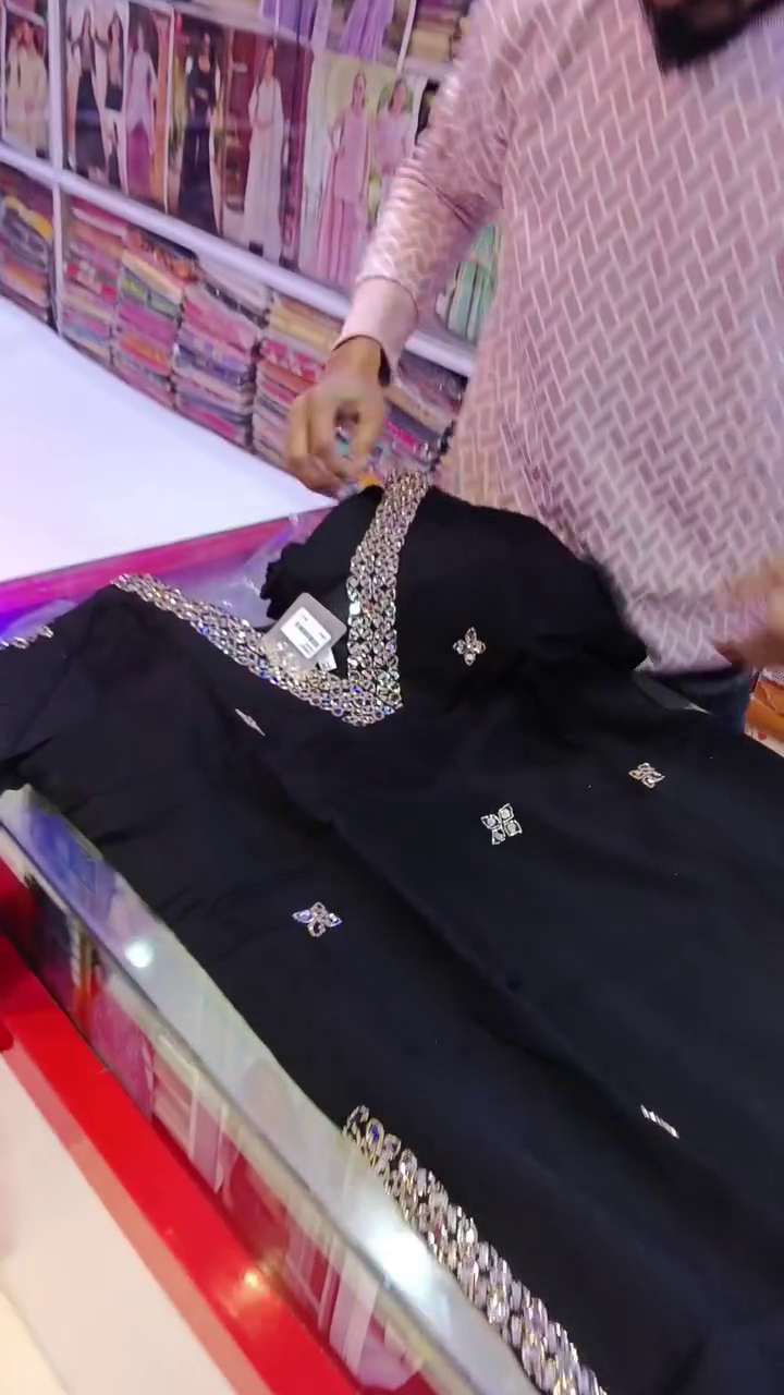 Black Embellished Ethnic Kurta