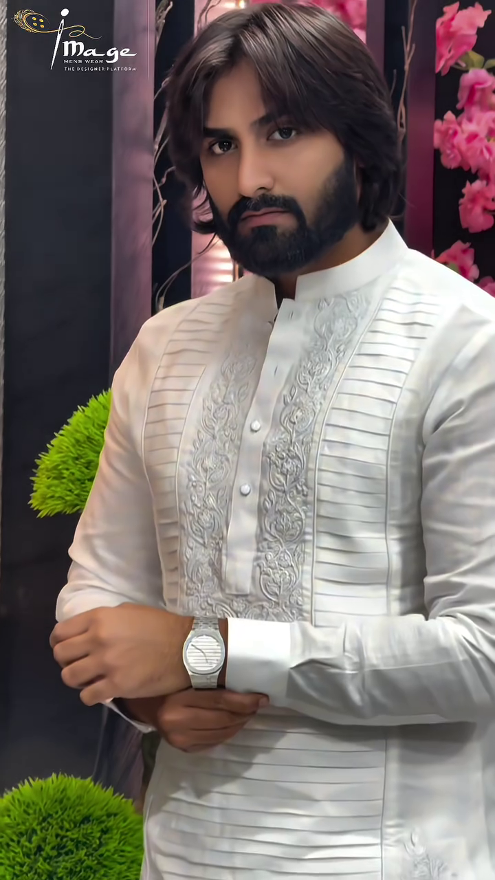 White Embroidered Men’s Kurta