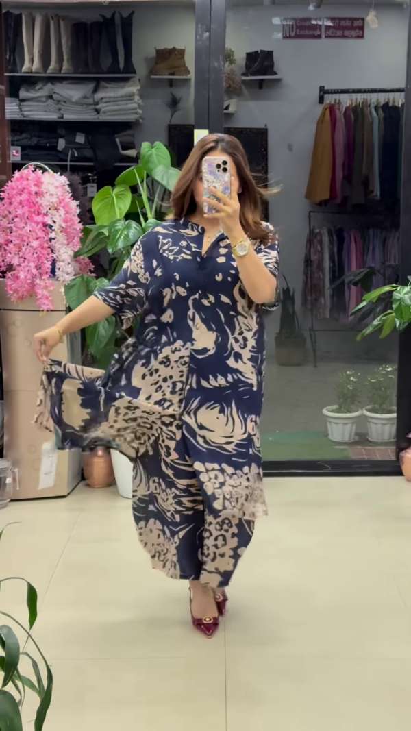 Flowing Abstract Print Shirt Dress – Statement Elegance - Image 3