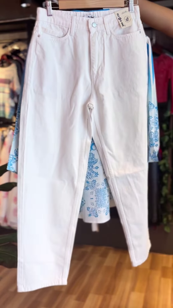 💙 Chic Blue & White Striped and Patterned Oversized Shirt with White Pants Set 🤍 - Image 2