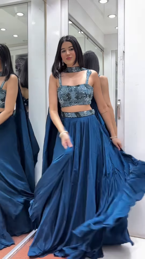 💙 Dazzling Teal Embellished Crop Top & Flowing Skirt Ensemble 🌊 - Image 4