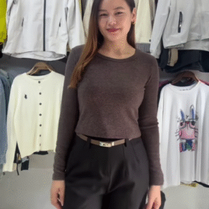 Luxe Basic Knit Top | Second‑Skin Soft, Everyday Polish ✨