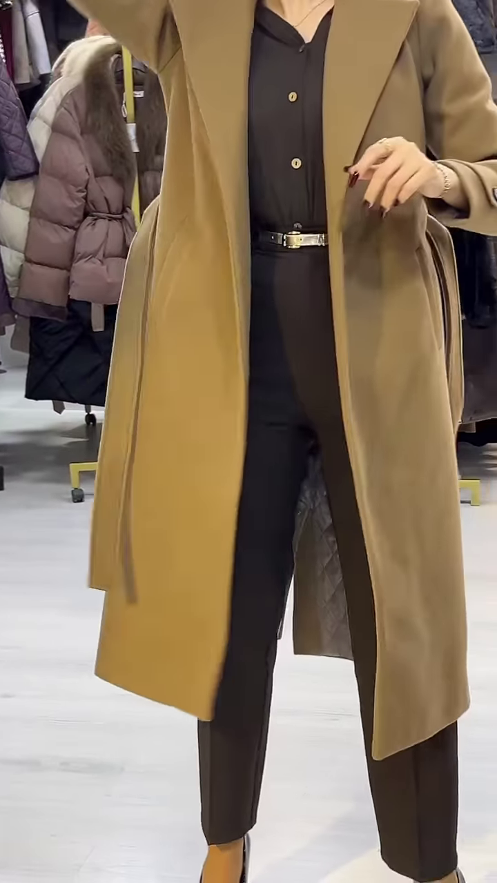 Belted Wool‑Blend Coat | Sleek Lines, Effortless Warmth ✨